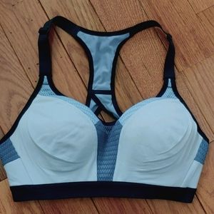 Victoria's Secret Sport 34B Sports Bra EUC